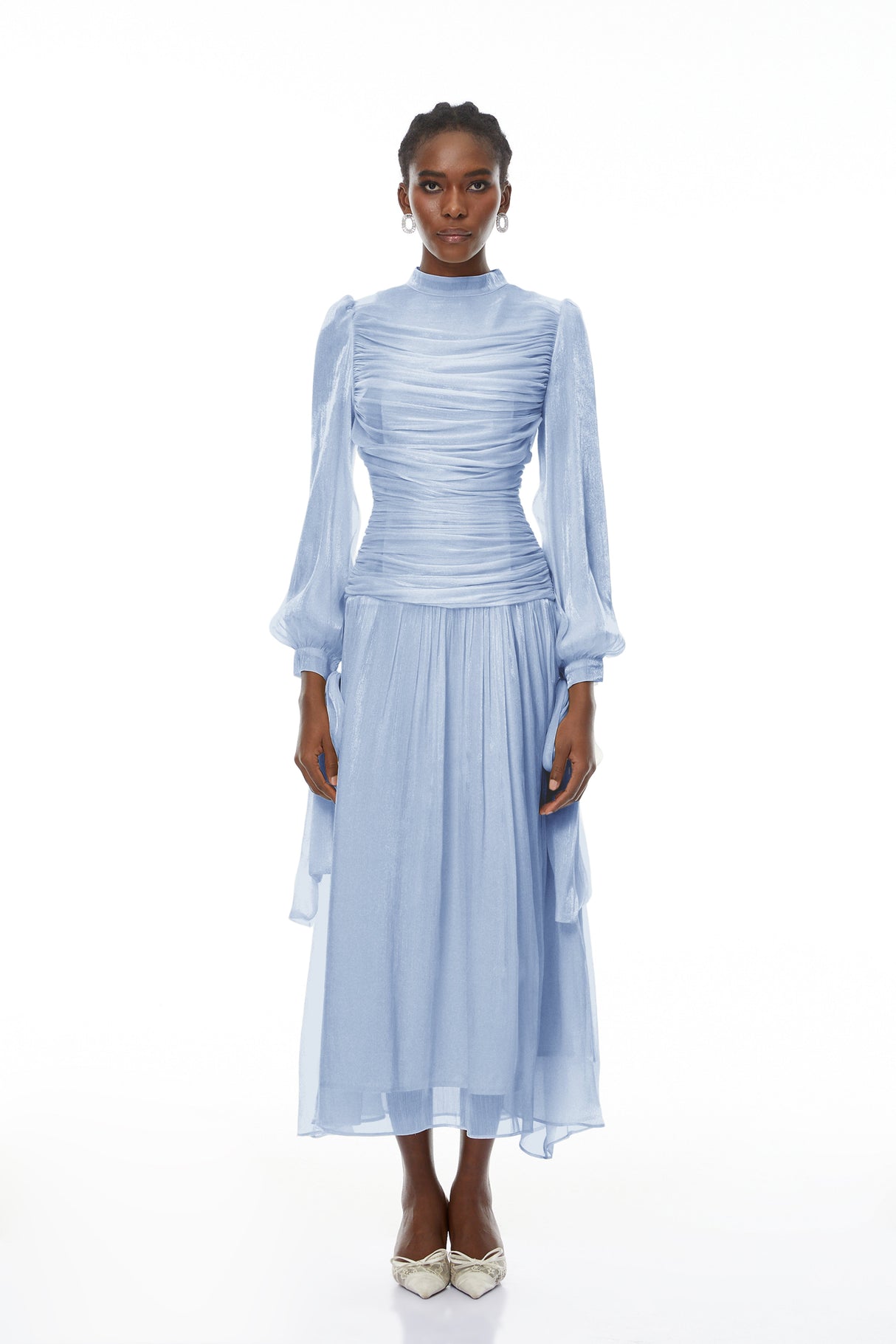 Aurohaya Katrín Blue Glossy Gathered Maxi Dress