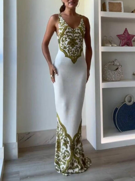 Aurohaya Extraordinary Elegance Symmetrical Unique Print Stretch Fishtail Maxi Dress White