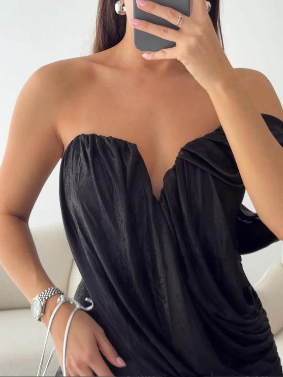 Aurohaya Elegant Off-the-shoulder Pleated Maxi Dress