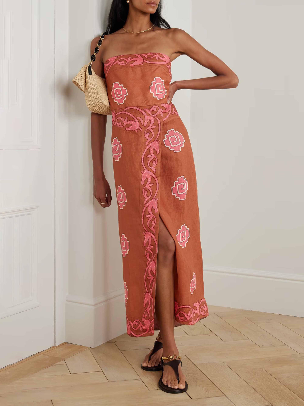 Aurohaya Retro Strapless Printed Slit Midi Dress Brown