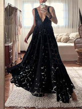 Elegant V-neck Hollow Lace Embroidery A-line Maxi Dress