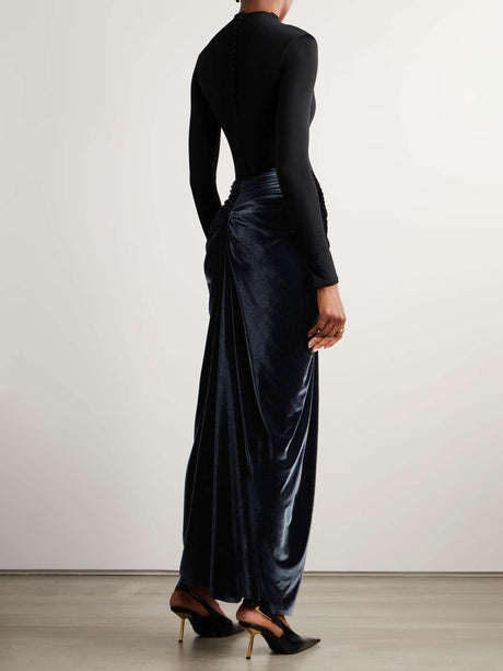 Aurohaya Elegant Long-sleeved Velvet Pleated Maxi Dress