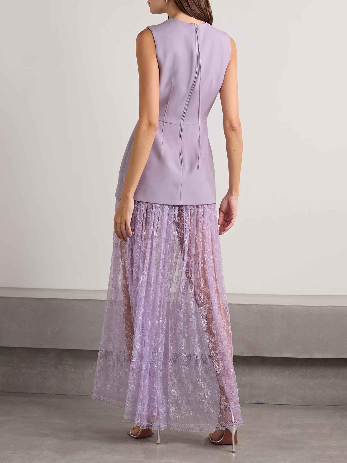 Aurohaya Elegant Corseted Waist Lace Maxi Dress