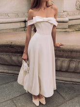 Elegant Bow Off-the-shoulder Puffy Skirt Maxi Dress