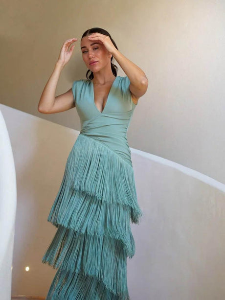 Aurohaya Elegant V-neck Pleated Fringe Maxi Dress