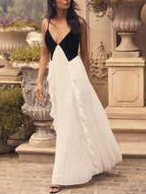 Aurohaya Elegant V-neck Black And White Pleated Maxi Dress White