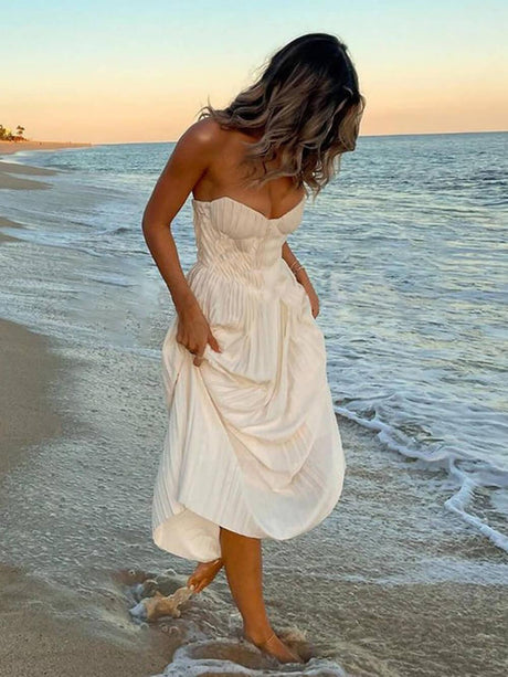 Aurohaya Elegant Pleated Strapless Maxi Dress