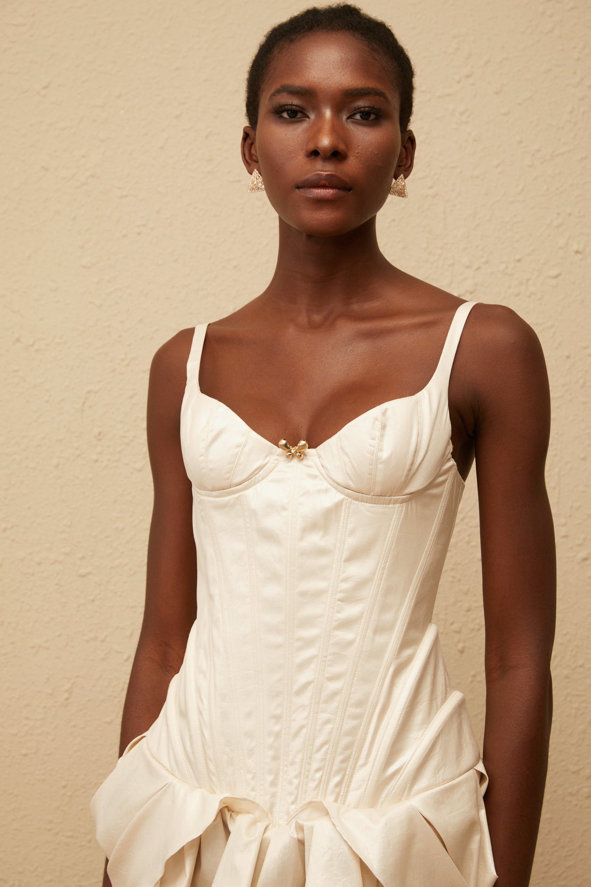 Aurohaya Léana White Ruffled Detail Bustier Mini Dress