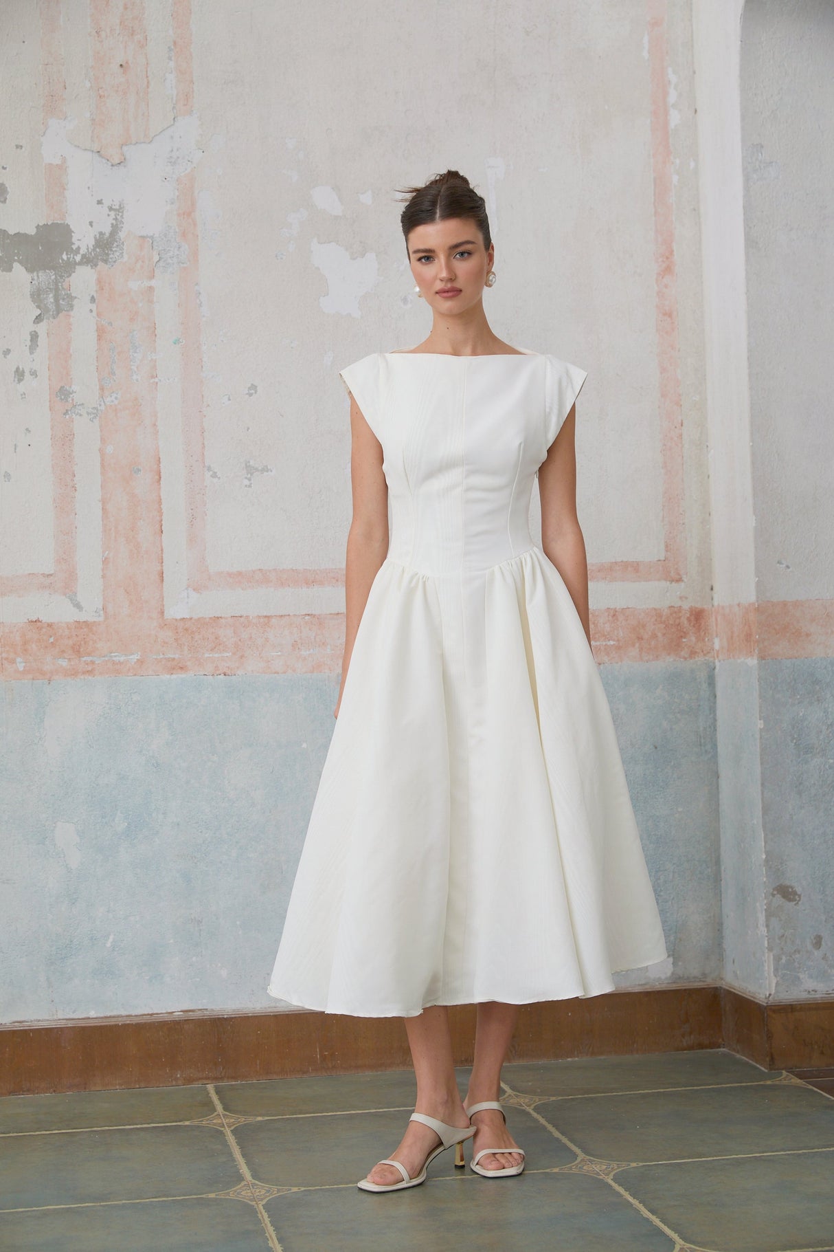 Aurohaya Amandine white open-back cap-sleeve midi dress