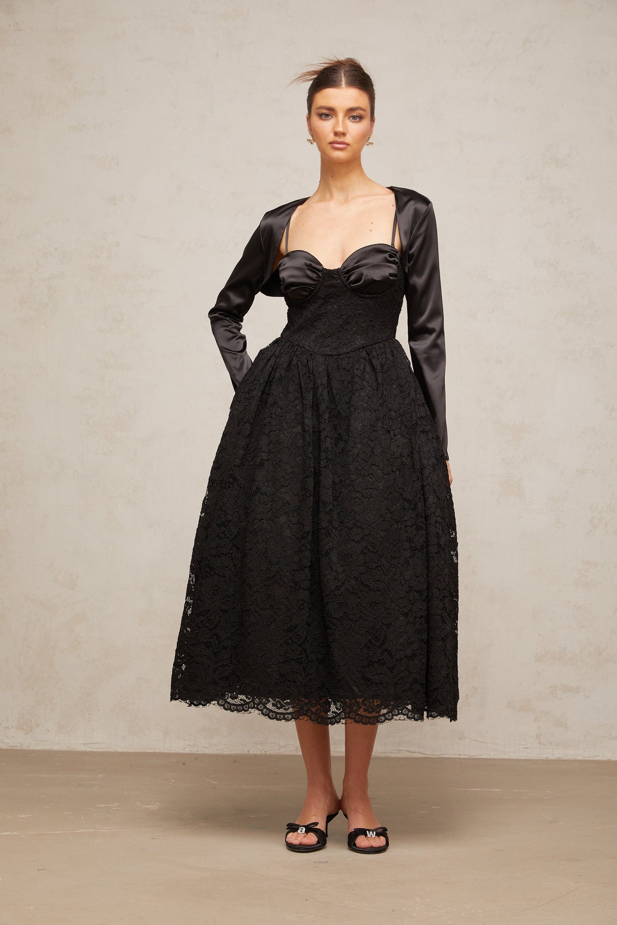 Aurohaya Sidonie black floral-lace top & dress matching set