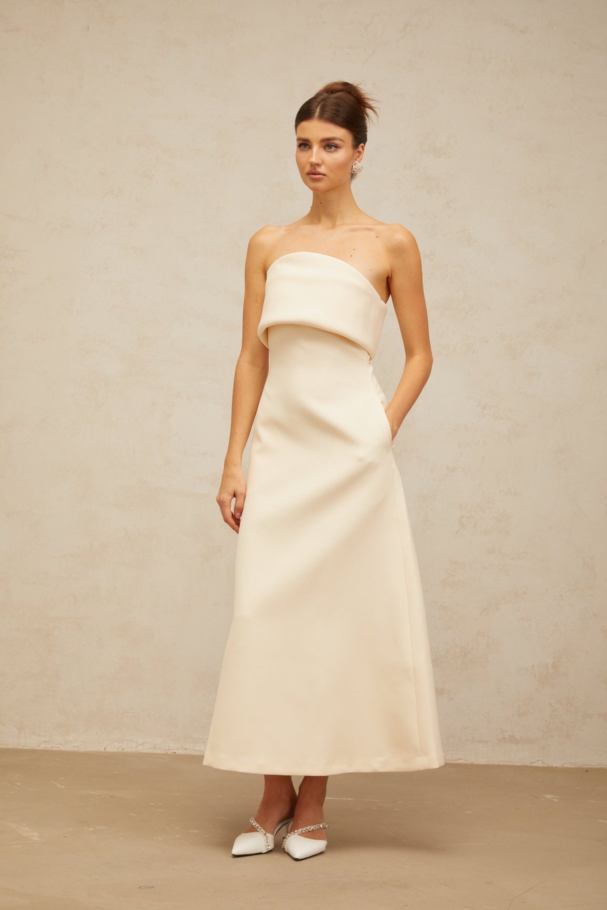 Aurohaya Raphaëlle white folded corset midi dress