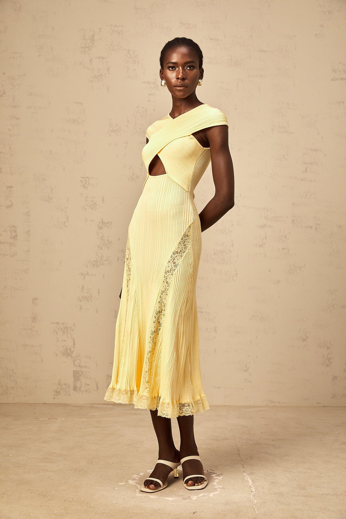 Aurohaya Airelle yellow lace-panelled rib-knit midi dress