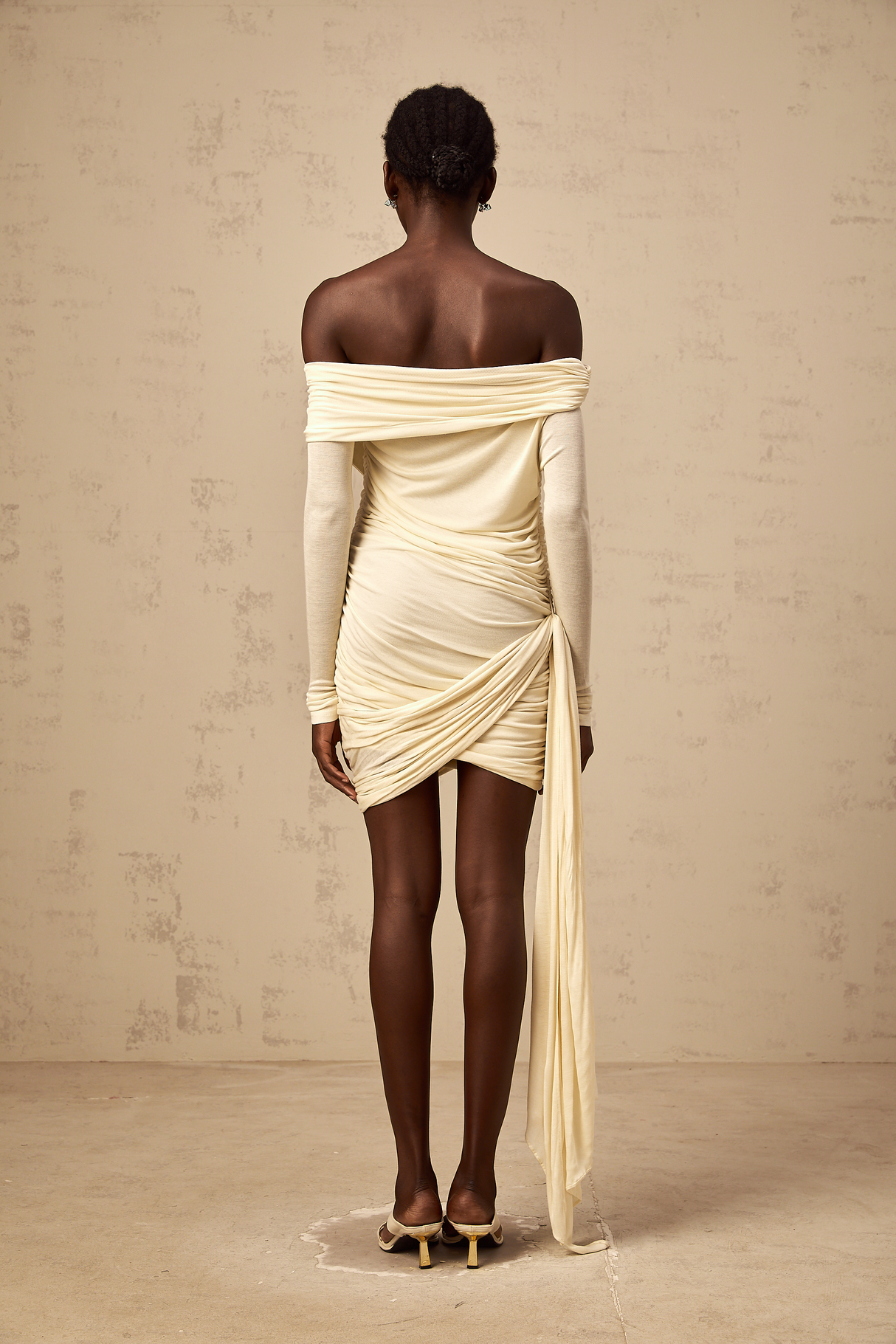 Aurohaya Margaux cream-white ribbon-design ruched mini dress