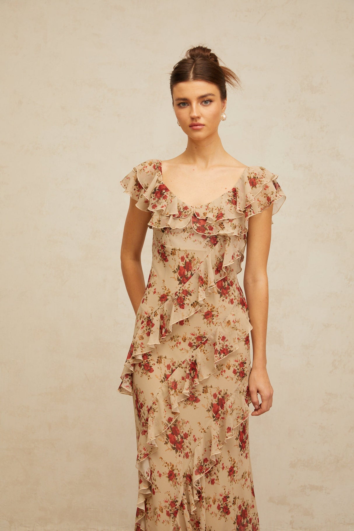 Aurohaya Déotille ruffled floral-print flared maxi dress