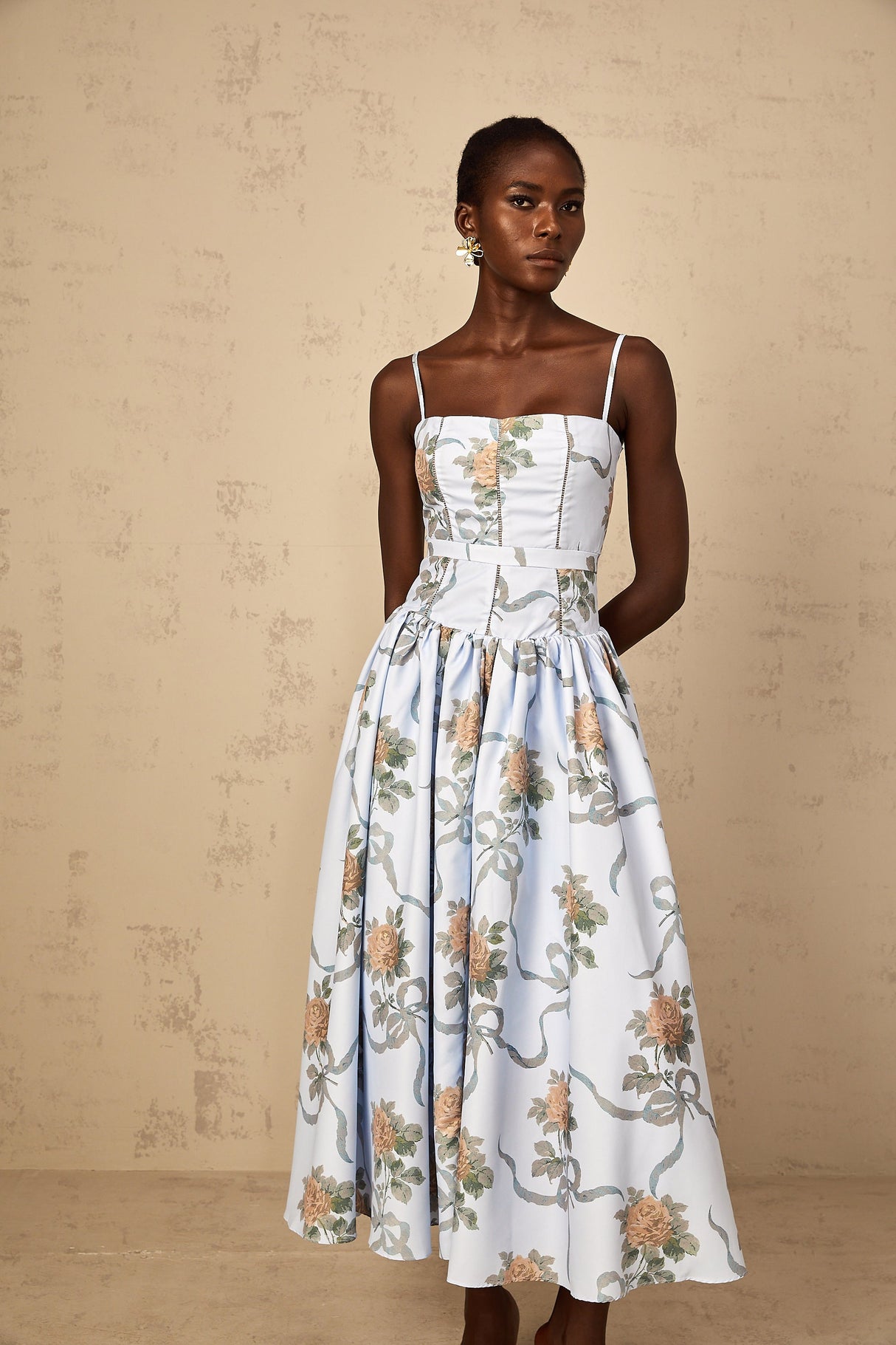 Aurohaya Fleur Blue Floral Print Midi Dress