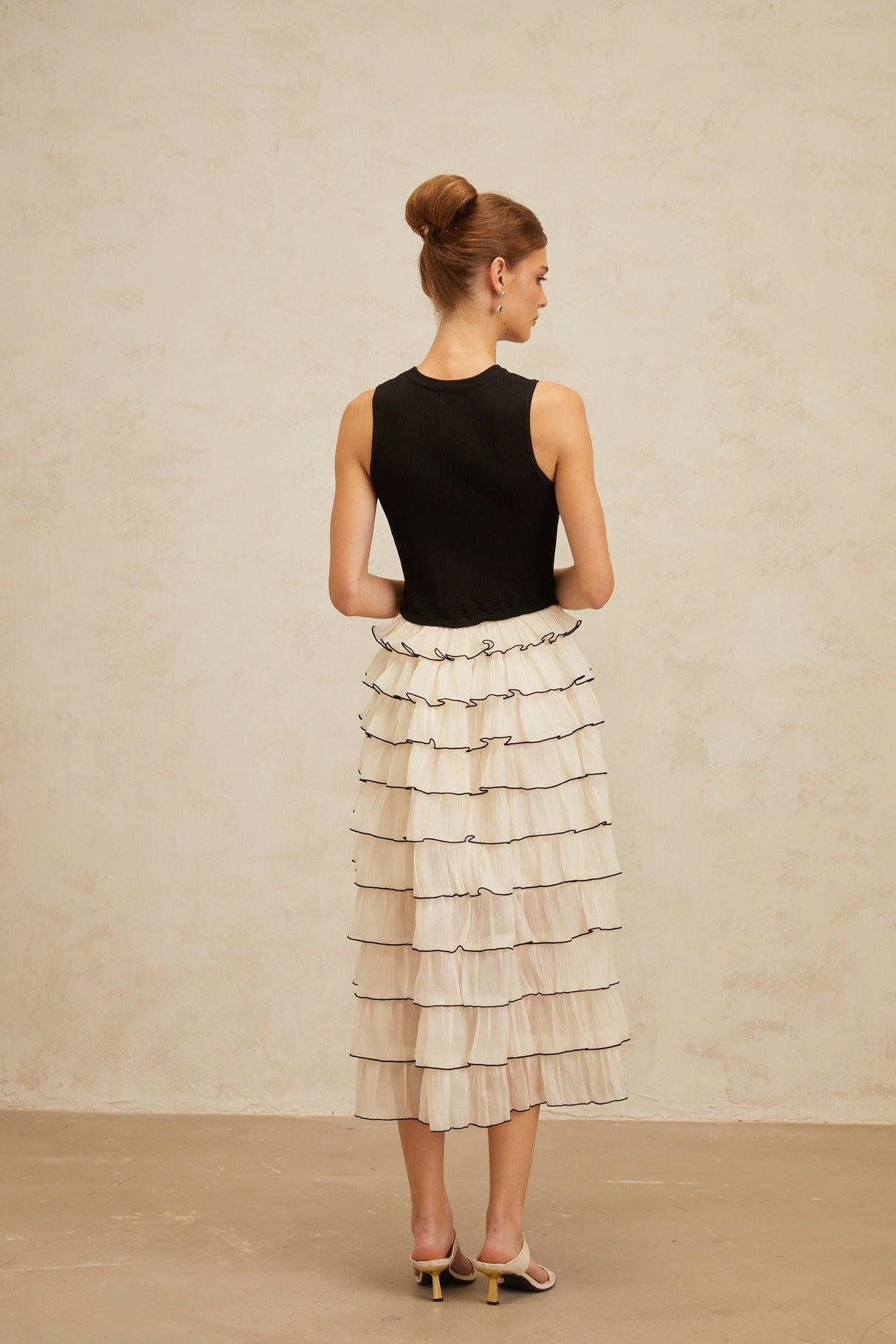 Aurohaya Anouk Contrast Color Tiered Panelled Midi Dress