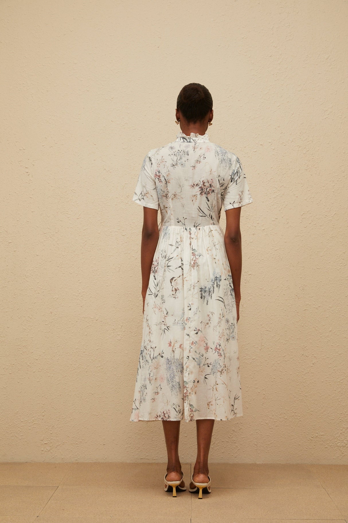 Aurohaya Héloïse White Floral Print Summer Midi Dress