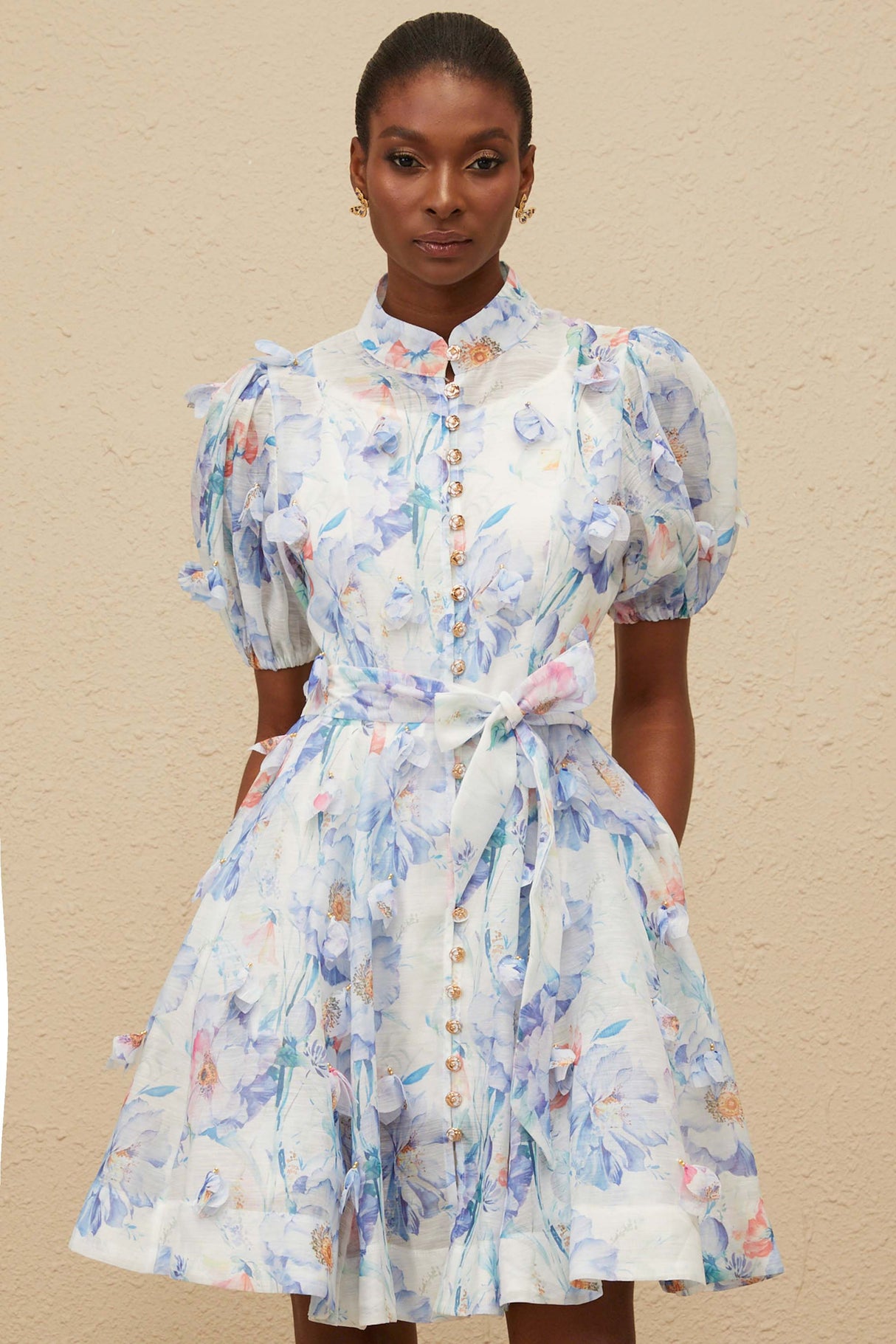 Aurohaya Pétunia Blue Shirred Floral Mini Dress