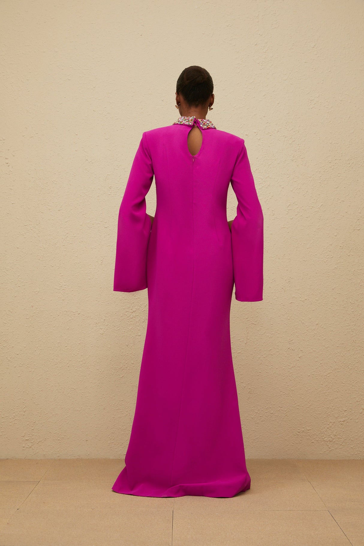 Aurohaya Majestueuse Fuchsia Keyhole-Detail Mermaid Gown