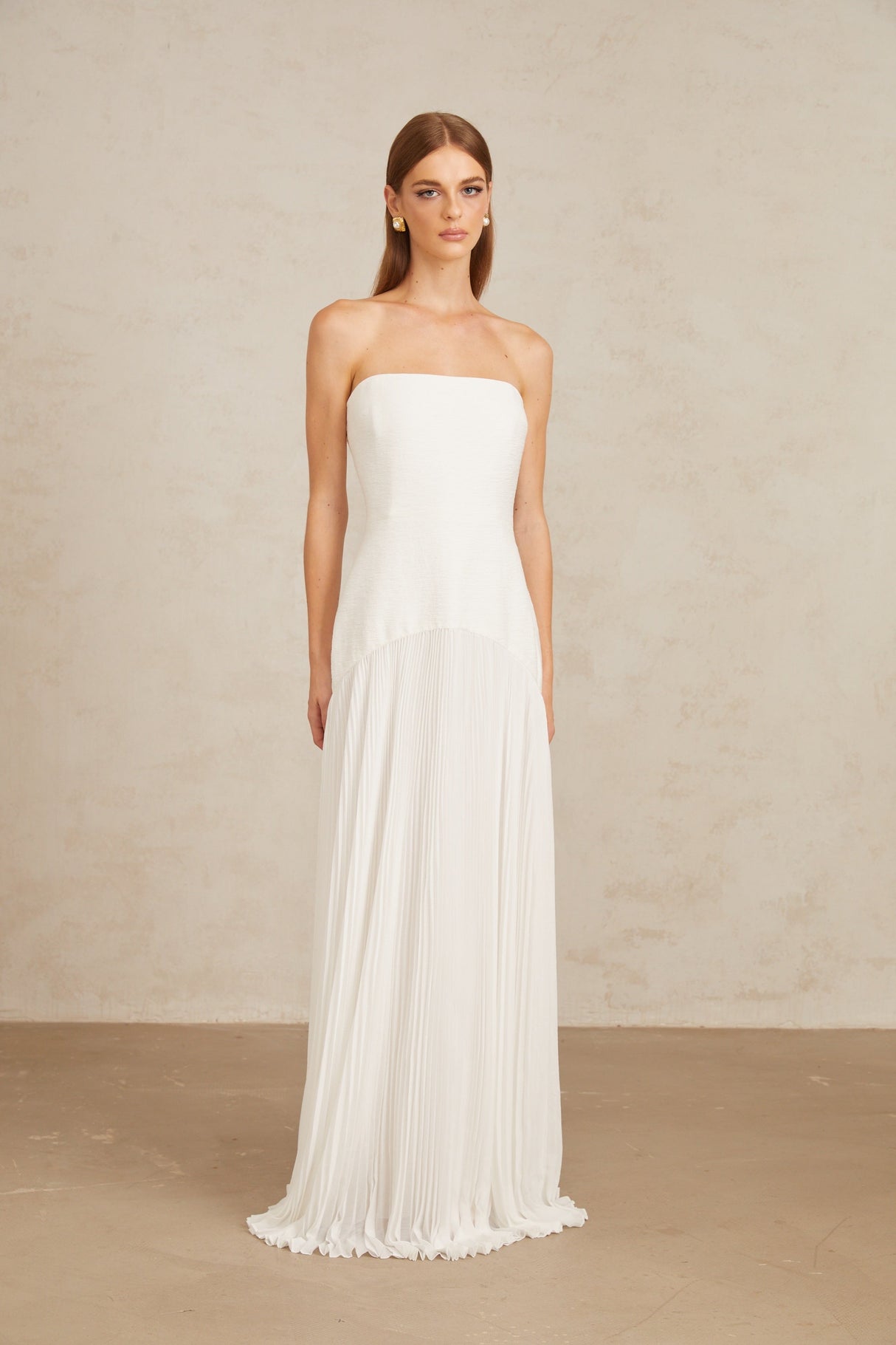 Aurohaya Helena White Off-Shoulder Tulle Panel Maxi Gown