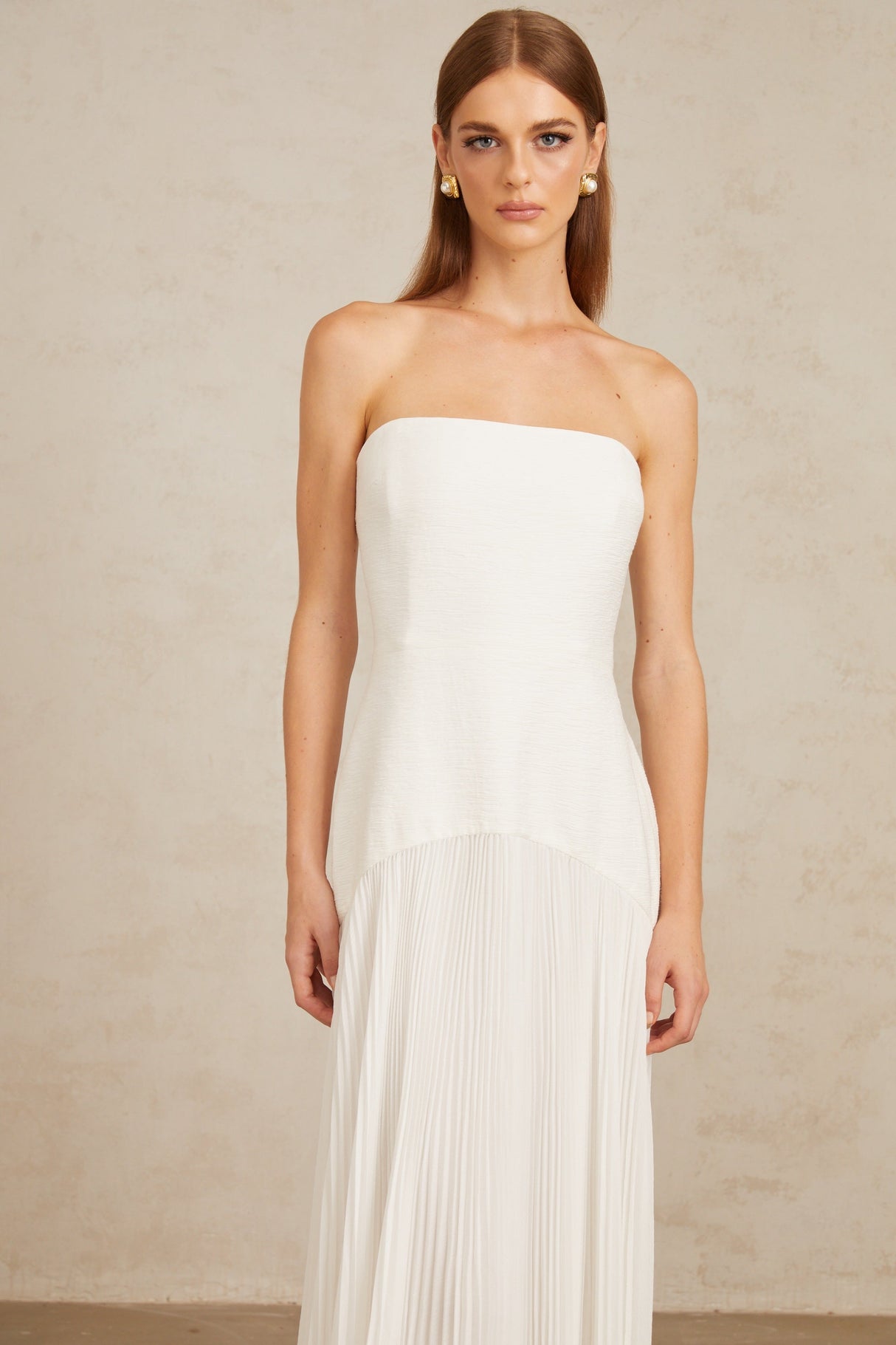 Aurohaya Helena White Off-Shoulder Tulle Panel Maxi Gown