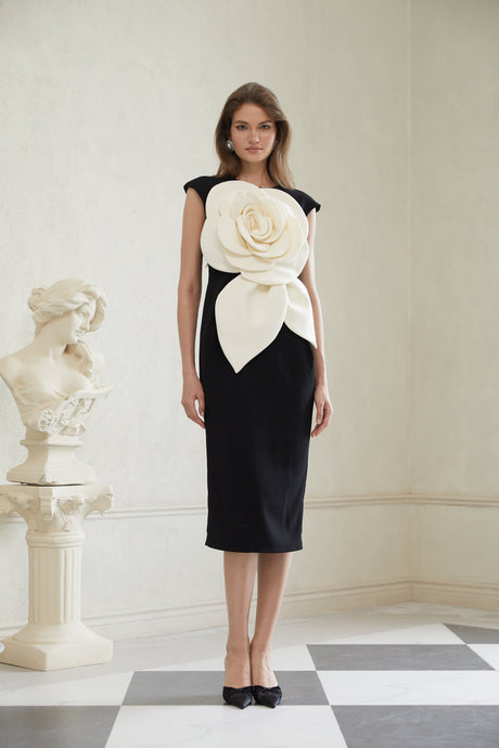 Aurohaya Aurélienne Black 3D Petal Pencil Midi Dress