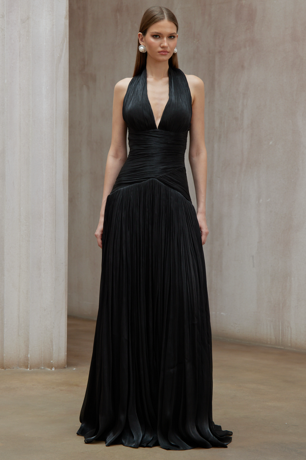 Aurohaya Verdelune Black Gathered Maxi Dress