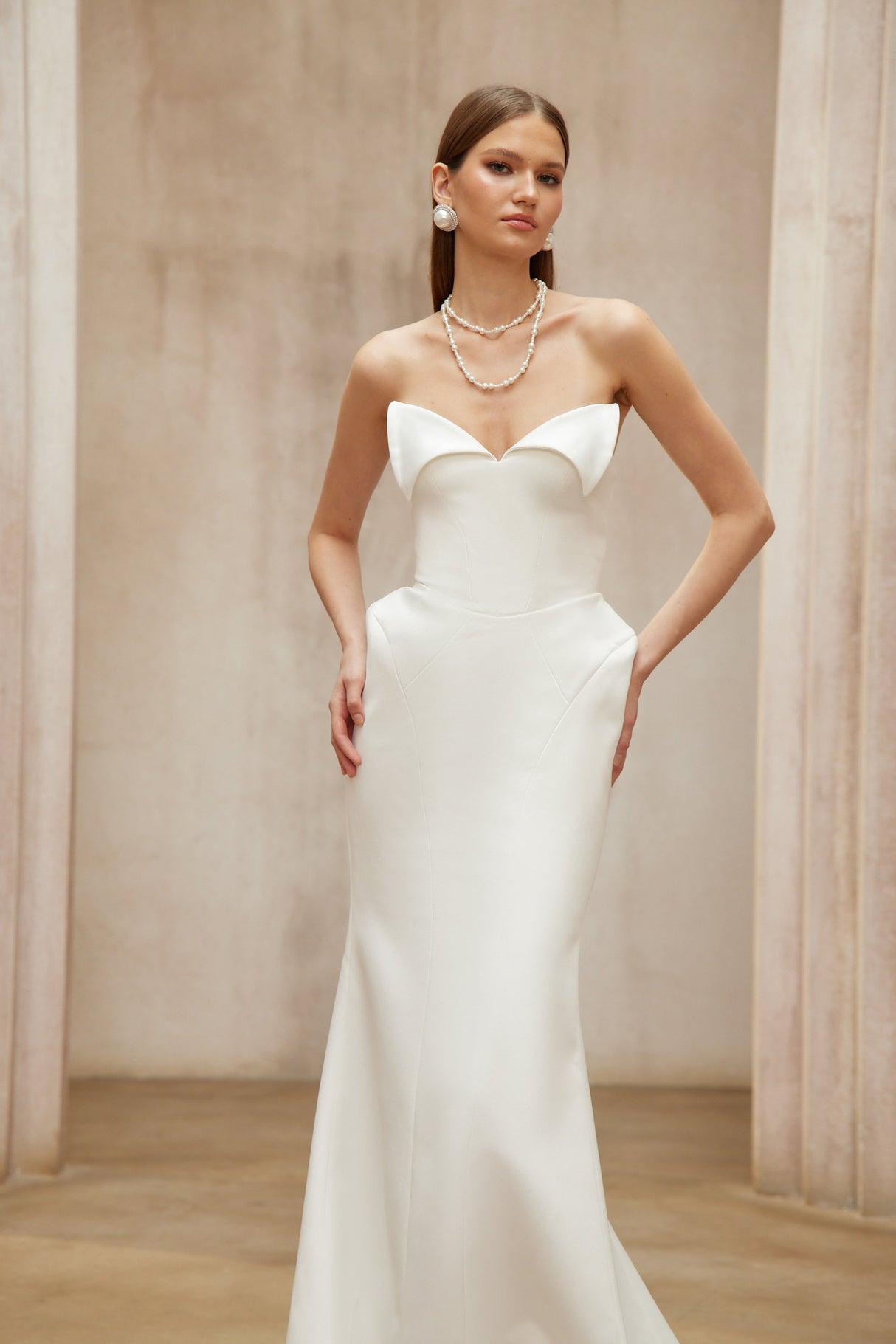 Aurohaya Alba White Barrel Waist Corset Maxi Dress