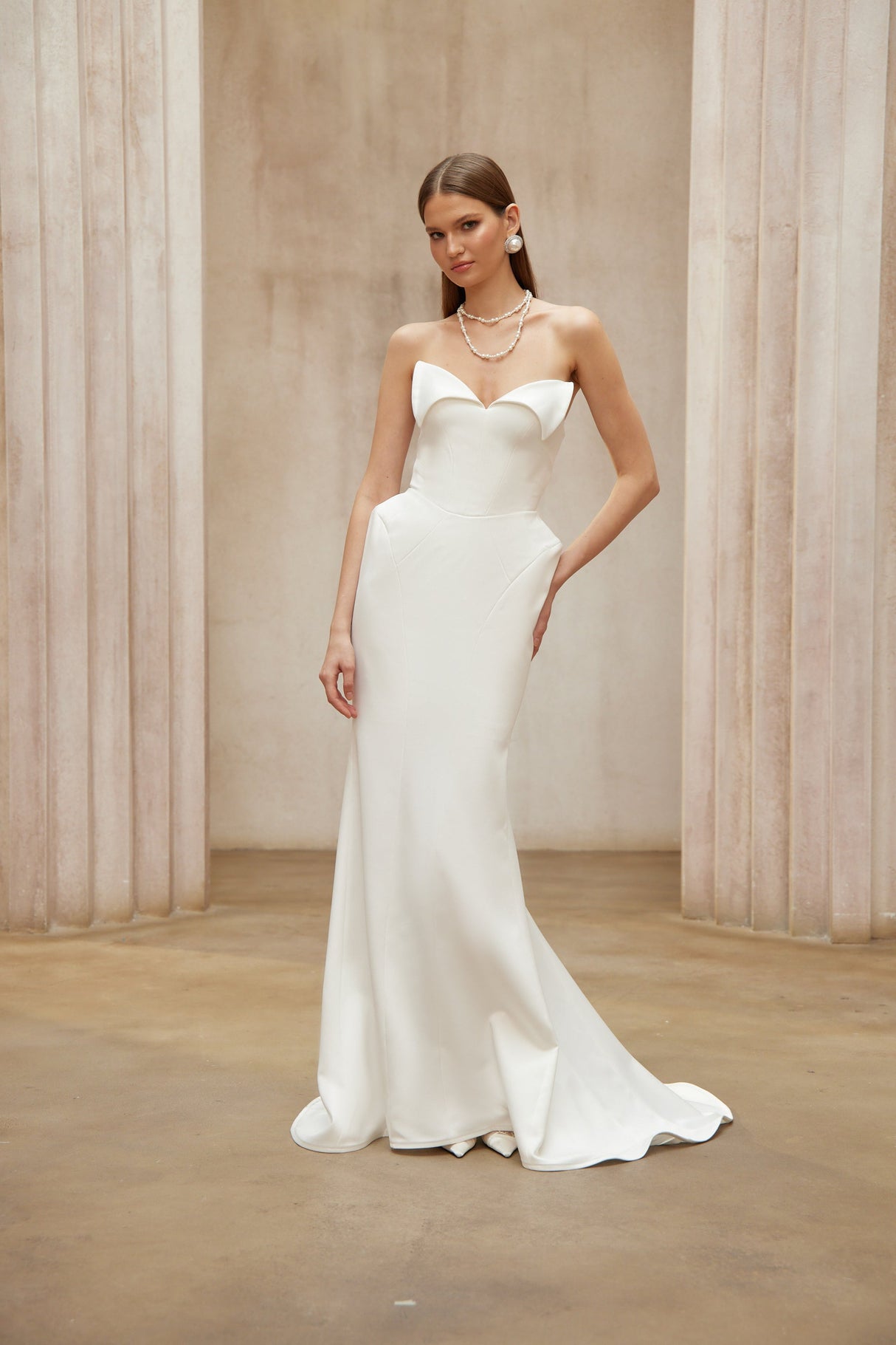 Aurohaya Alba White Barrel Waist Corset Maxi Dress
