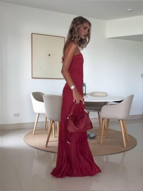 Aurohaya Slim-Fit Tube Top Knit Maxi Dress