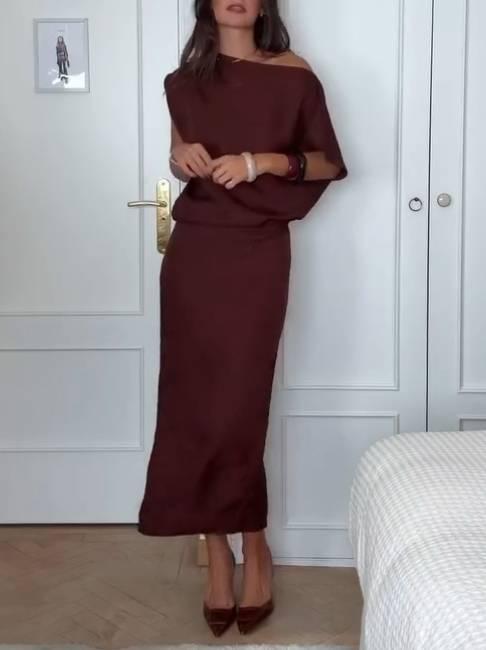 Aurohaya Minimalist Back Slit Midi Dress