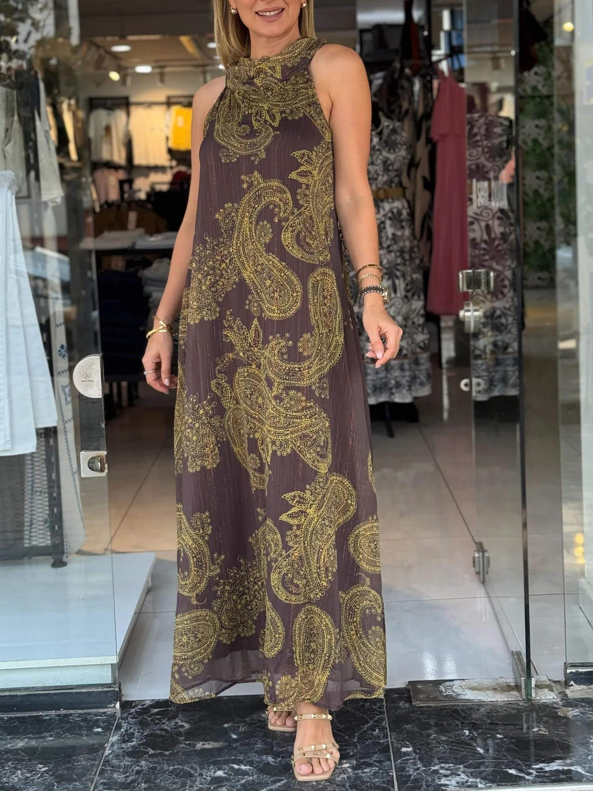 Aurohaya Glittery Vintage Paisley Pattern Dress