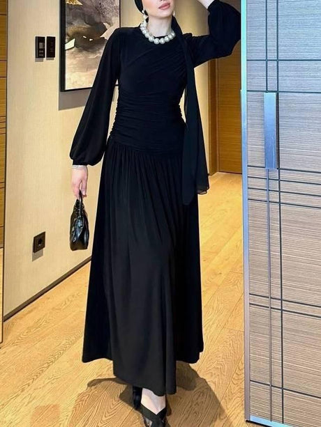 Aurohaya Pleated Long Sleeve Maxi Dress Black