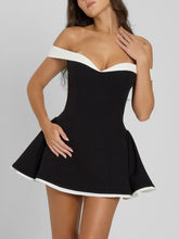 Elegant And Sexy One-shoulder Niche Mini Dress