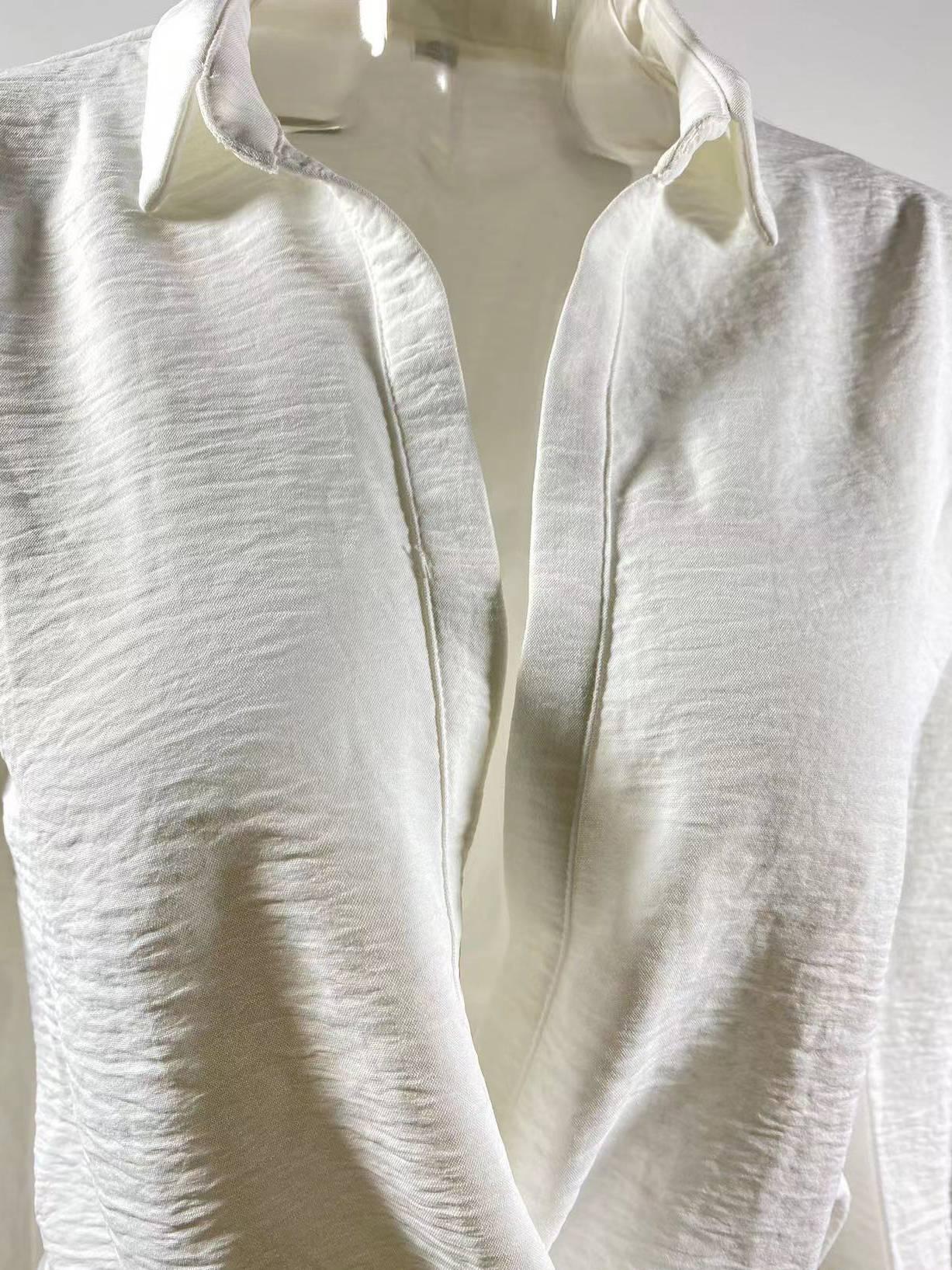 Aurohaya Deep V Hip-hugging Shirt Dress