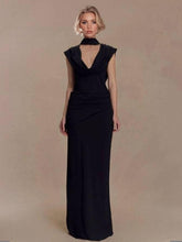 Aurohaya Swing Collar Scarf Pleated Maxi Dress Black