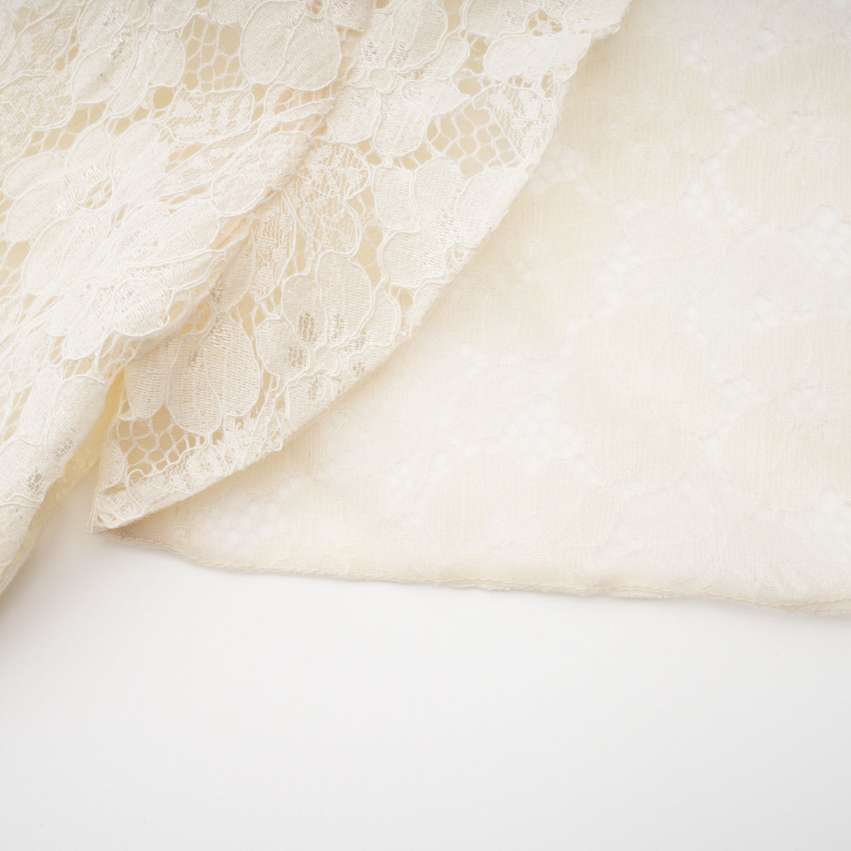 Aurohaya Celina White Lace Corset Maxi Dress