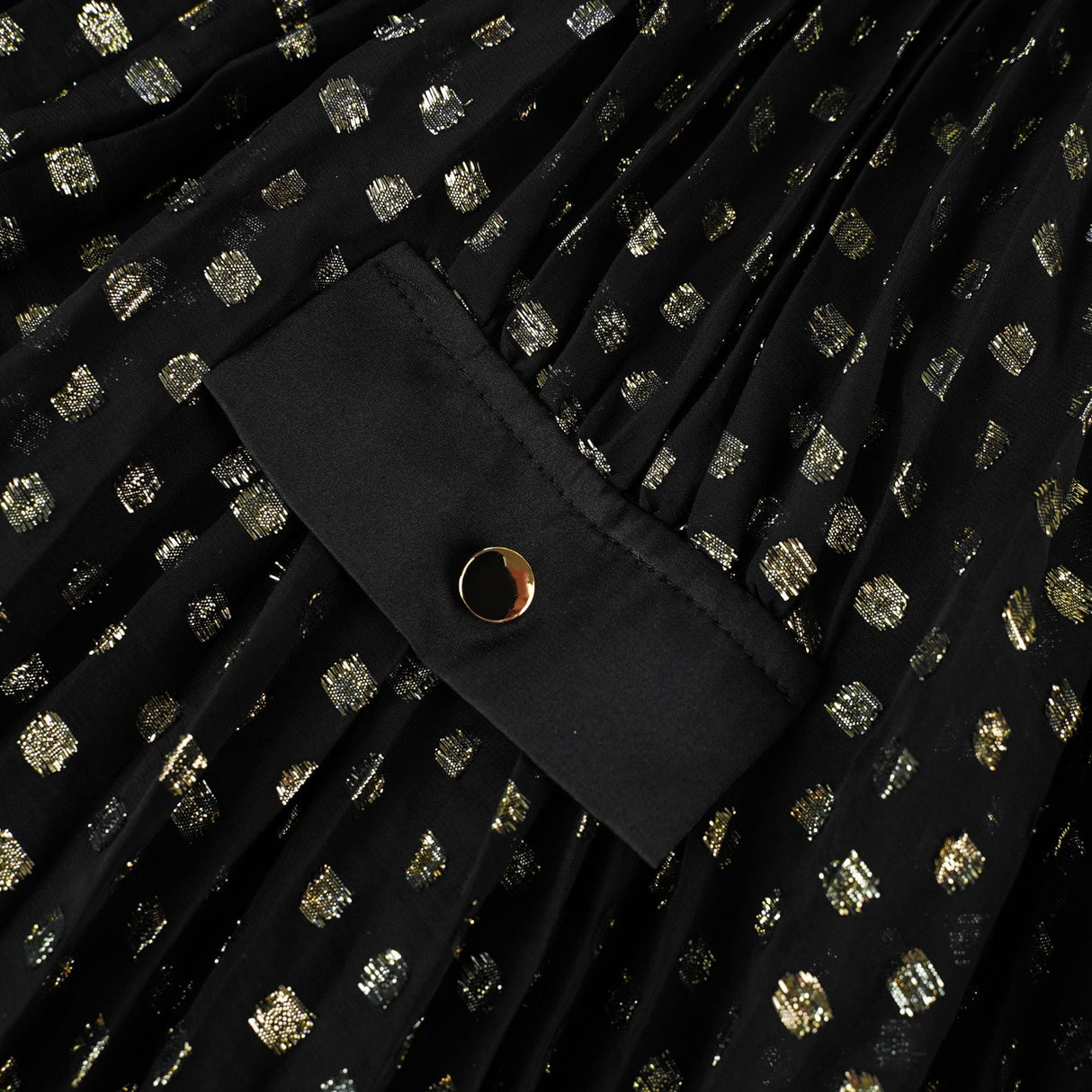 Aurohaya Aloïse Black Polka Dot Pleated Midi Dress