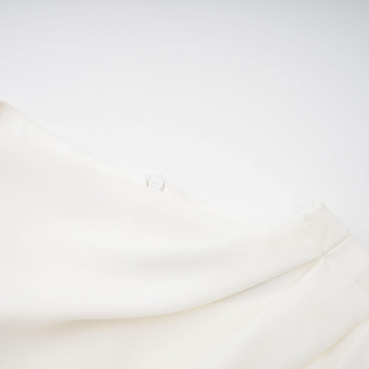 Aurohaya Marzia White Ribbon Detail Floral Lace Maxi Dress