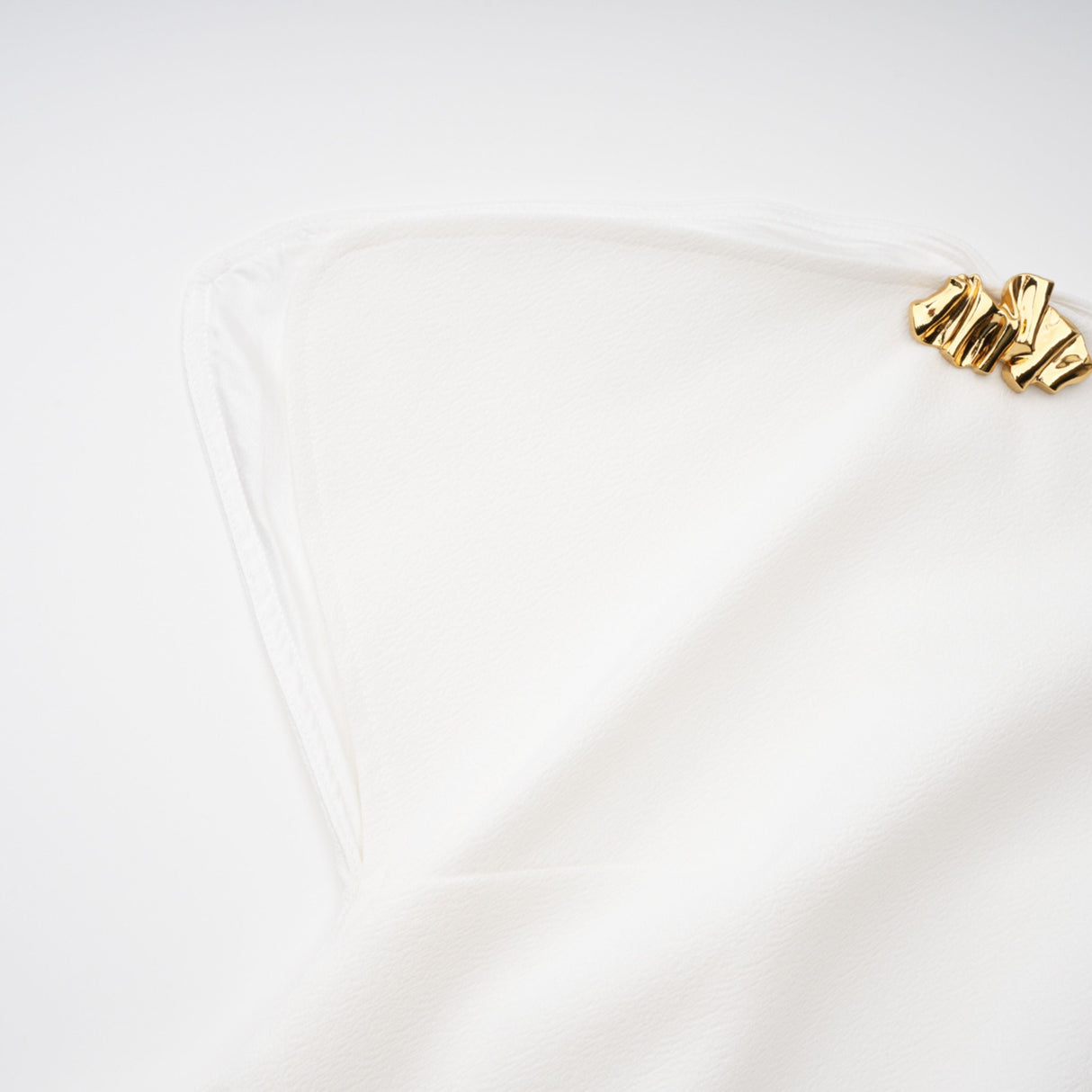 Aurohaya Liana White Asymmetrical Flared Midi Dress