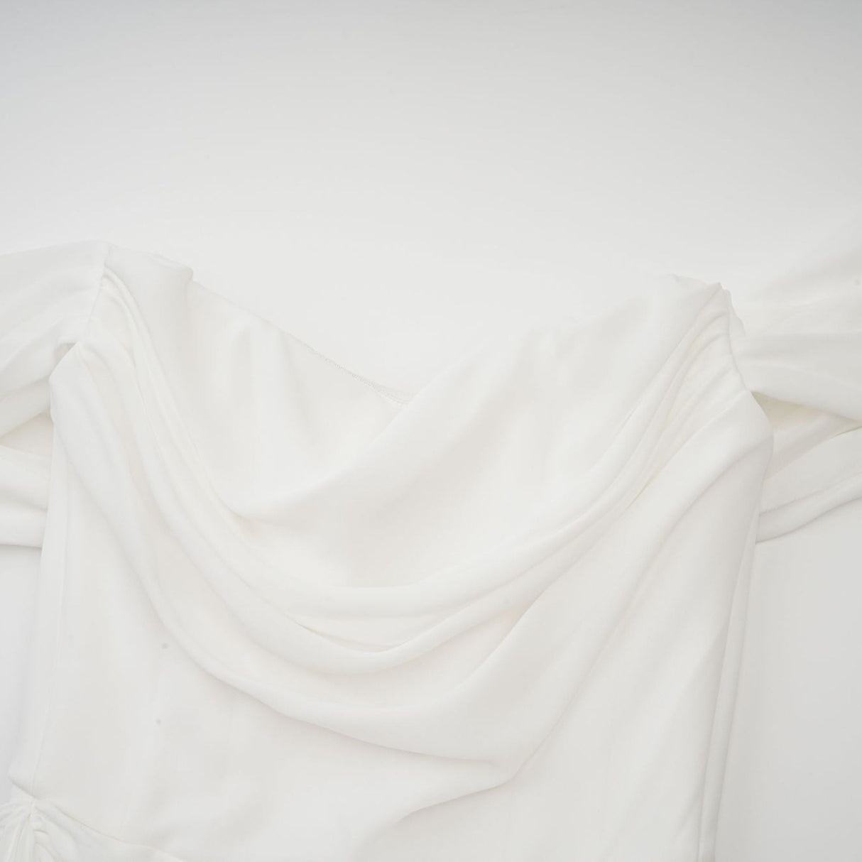 Aurohaya Gitta white ribbon-design ruched mini dress