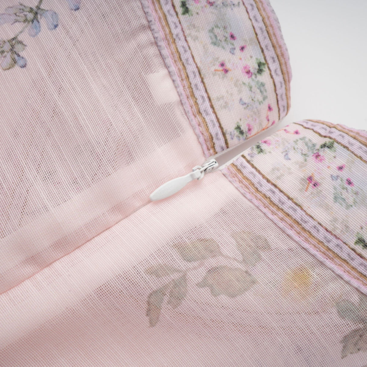 Aurohaya Fabienne light-pink floral-print mini dress