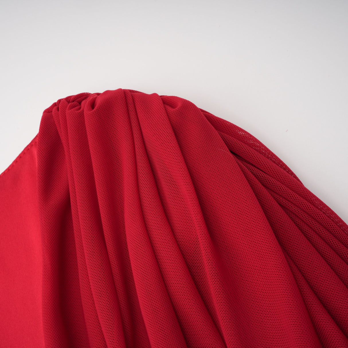 Aurohaya Fíona Red Asymmetrical Draped Maxi Gown