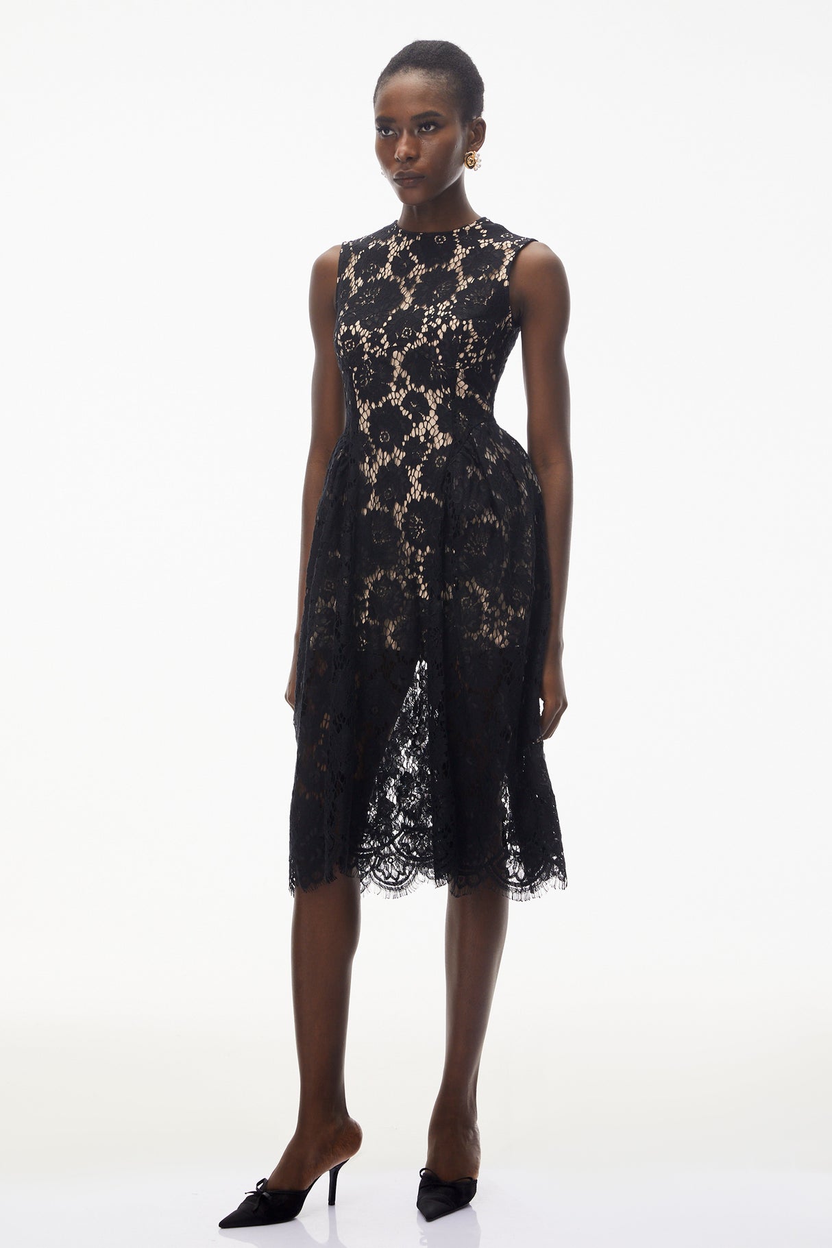 Aurohaya Katherine Black Sleeveless Floral Lace Midi Dress