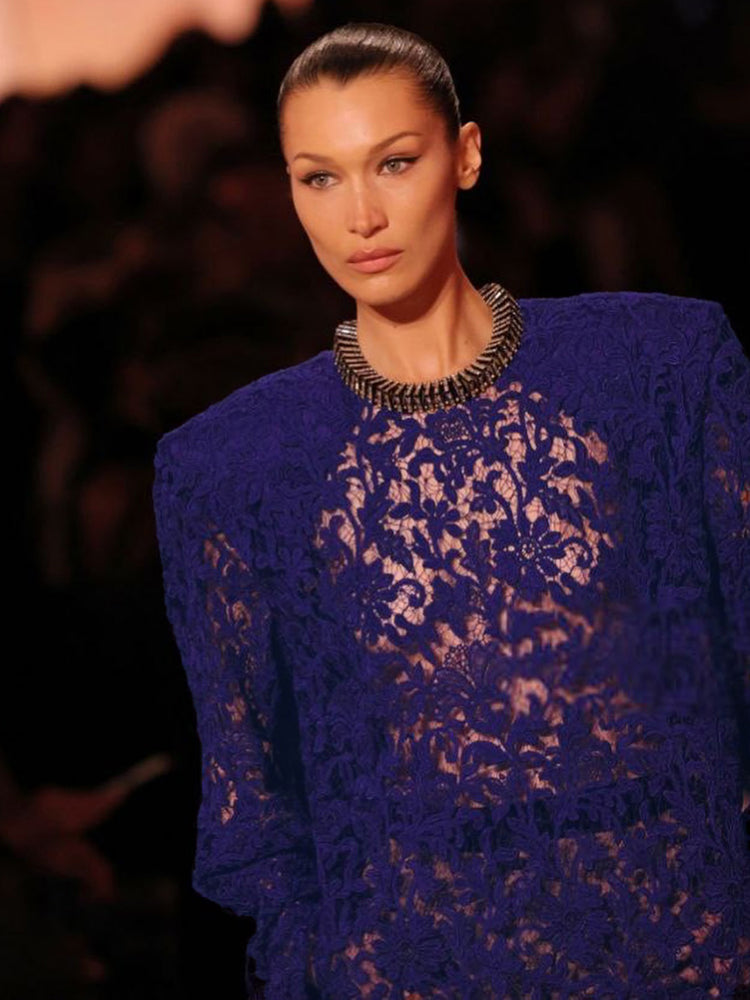 Aurohaya Émilia Lace Long Sleeve Midi Dress