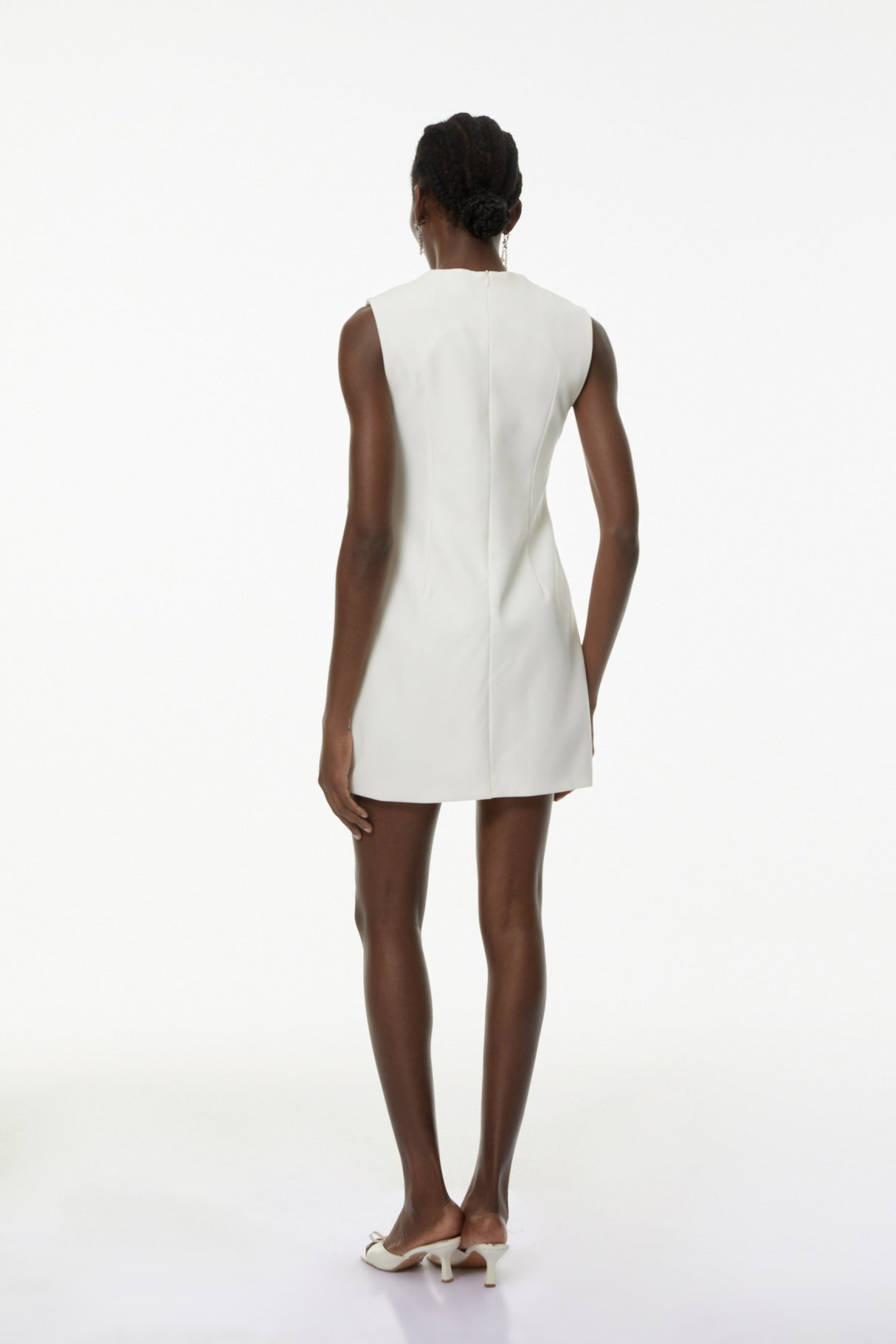 Aurohaya Toril White Color Blocked 3D Petal Mini Dress