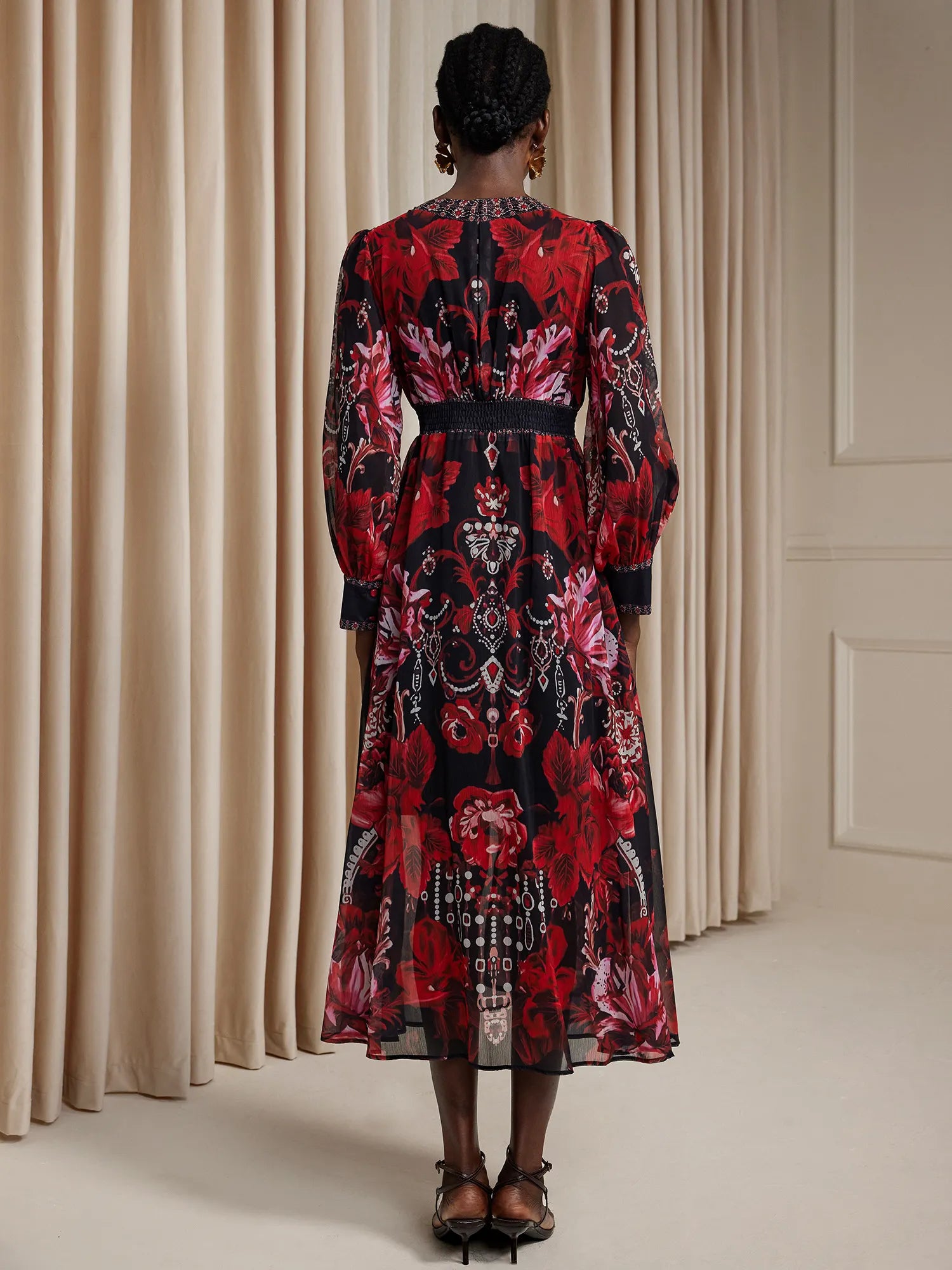 Aurohaya Celine Vintage Floral Print V Neck Midi Dress