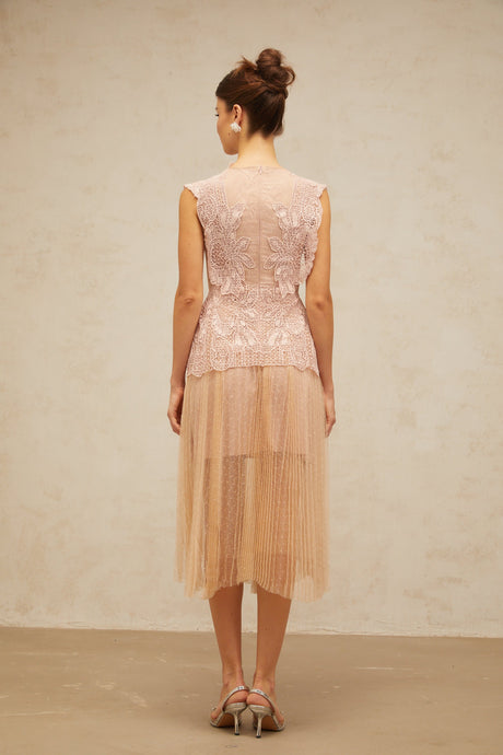 Aurohaya Céleste floral-lace-panelling tulle midi dress in Pink