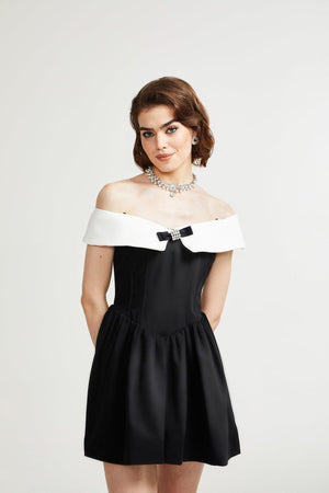 Aurohaya Deniece Black Off-The-Shoulder Mini Dress