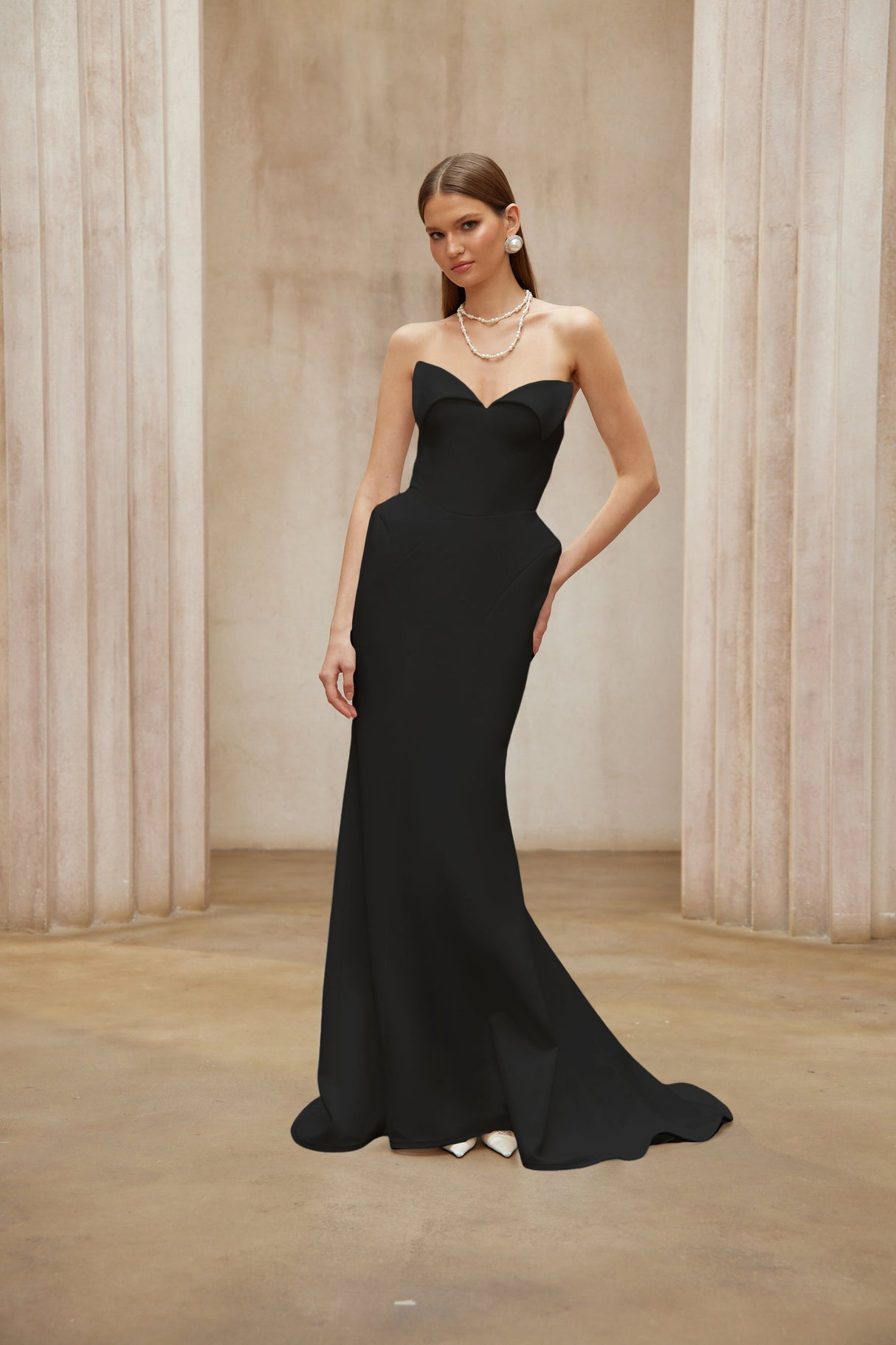Aurohaya Alba Black Barrel Waist Corset Maxi Dress